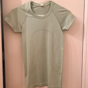 Lululemon Creamy Mint Swiftly Tech